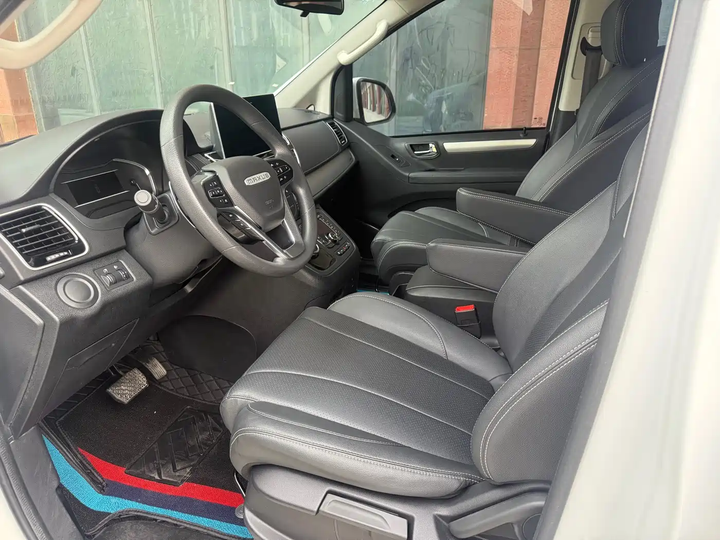 SAIC Maxus Maxus G20 2023 ES 2.0T Gasoline Automatic Premium Edition фото 4