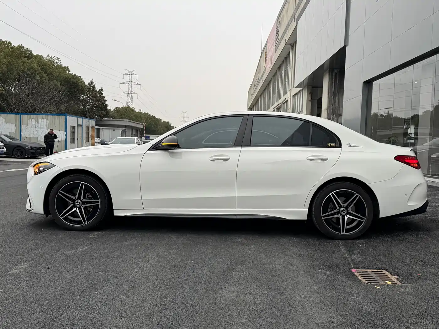 MERCEDES-BENZ C CLASS