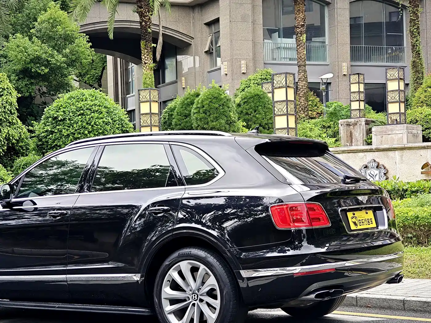 Bentley Bentayga 2018 2018 4.0T V8