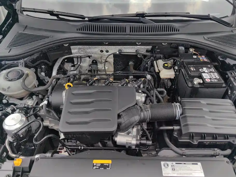 Volkswagen Lavida 2024 Model 1.5L Automatic Starlight 5 Million Edition 10