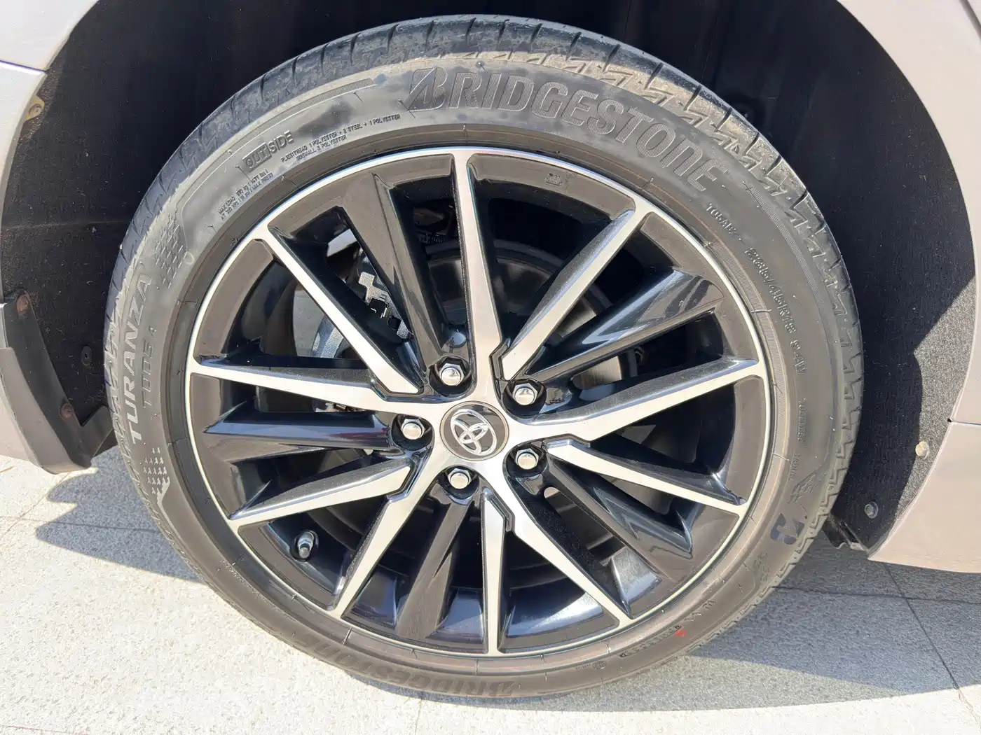 Toyota Camry 2021 2.5S Feng Shang Edition фото 22
