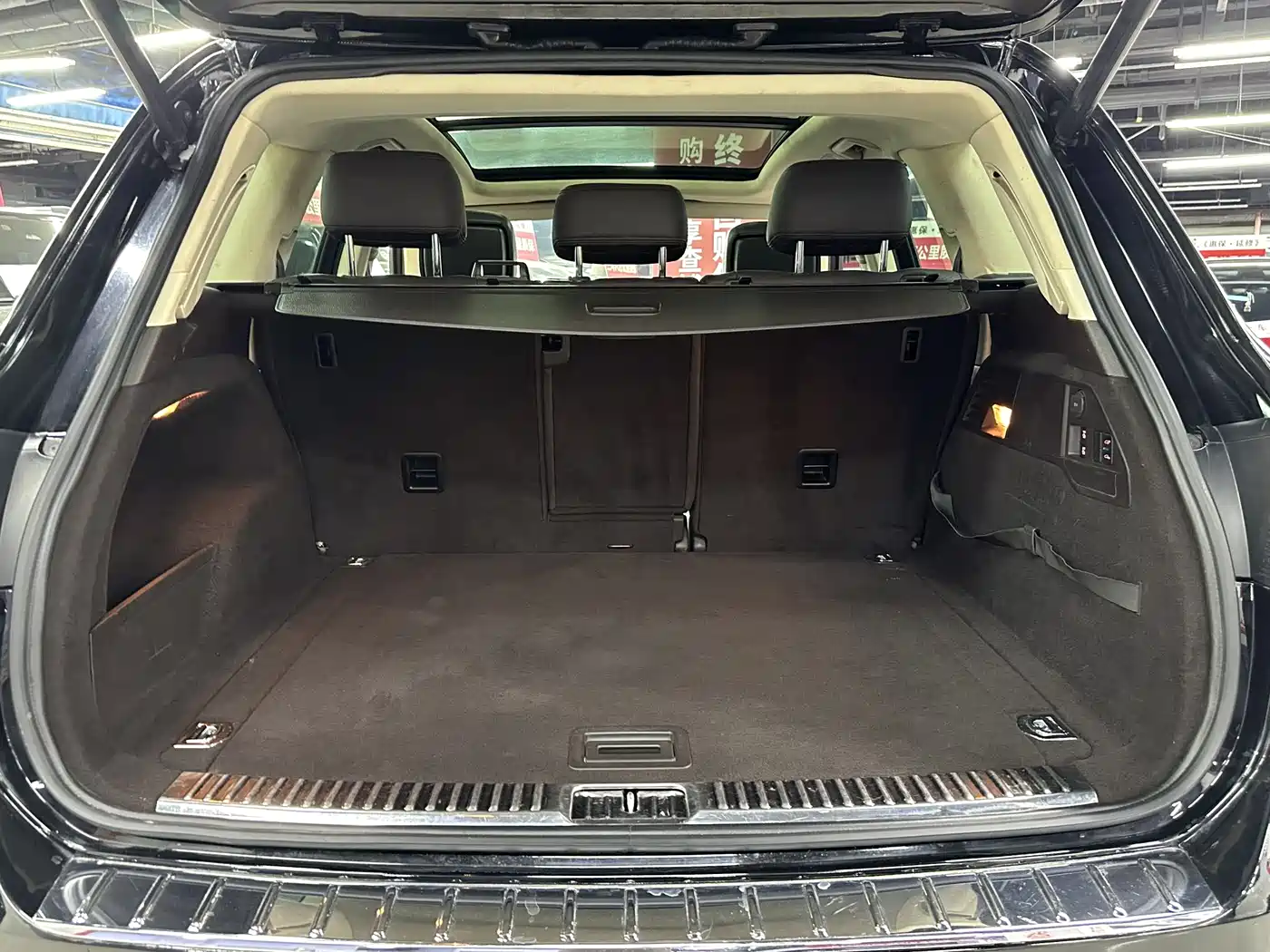 Volkswagen Touareg 2011 3.0TSI Comfort фото 18