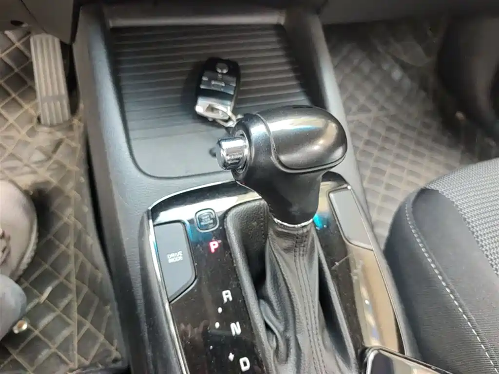 Kia K3 2016 1.6L Automatic GLS фото 7