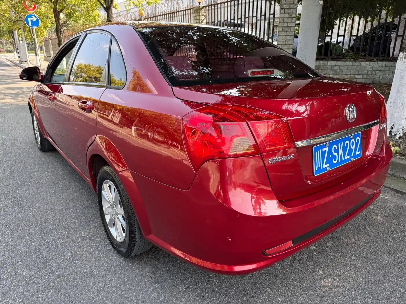 Buick Excelle 2015 1.5L Manual Premium фото 6