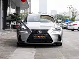 Фото 2 - Lexus IS