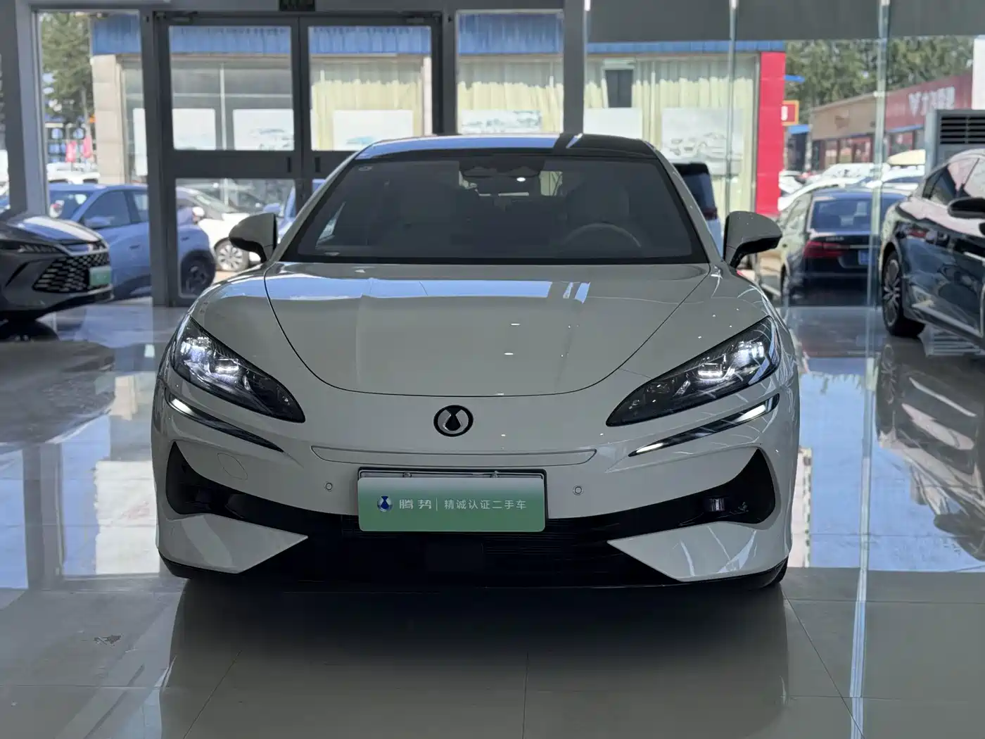 Denza Z9 2024 2024 Model 1100km AWD Max Edition