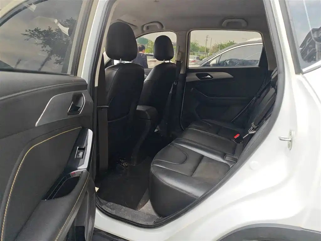 BAIC Beijing X3 2020 2019 1.5T CVT Glory Edition