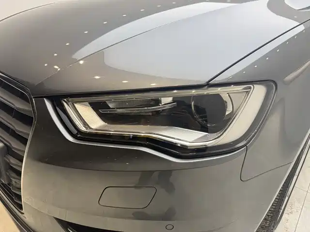 Audi A3 2014 Sportback 35 TFSI Automatic Comfort фото 16