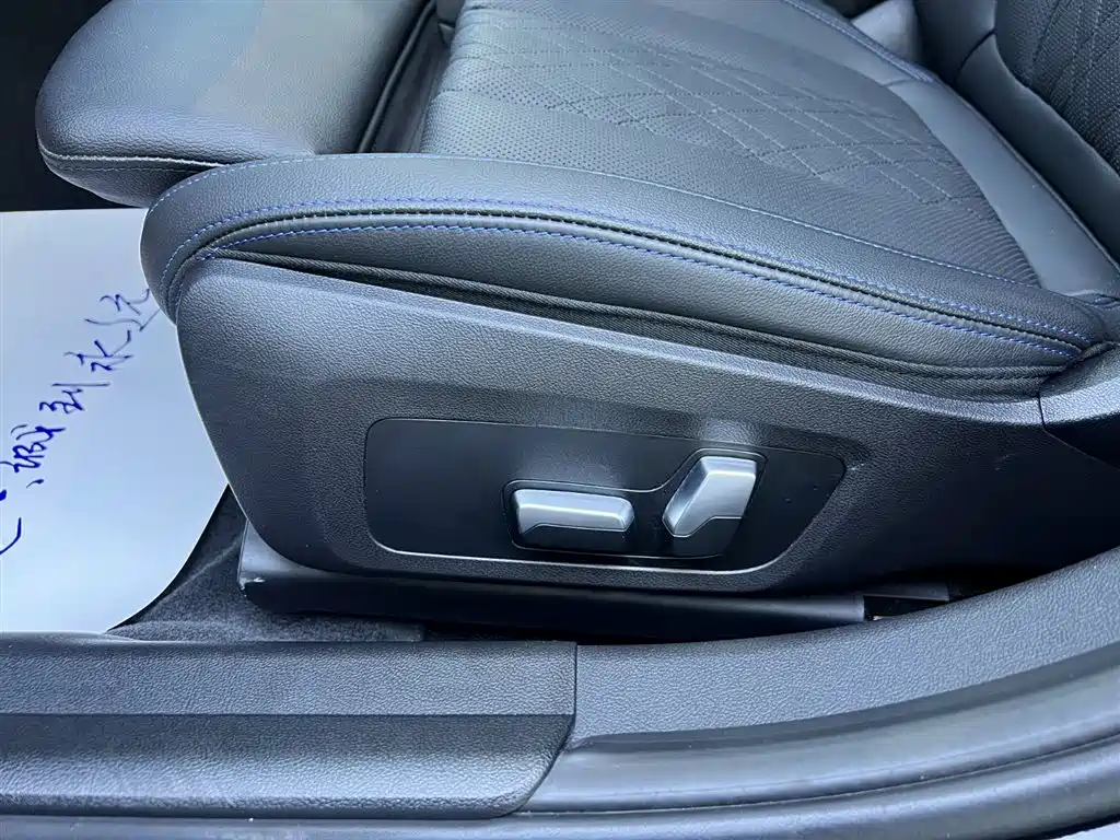 BMW 3 Series 2022 Facelift 325i M Sport Package фото 18