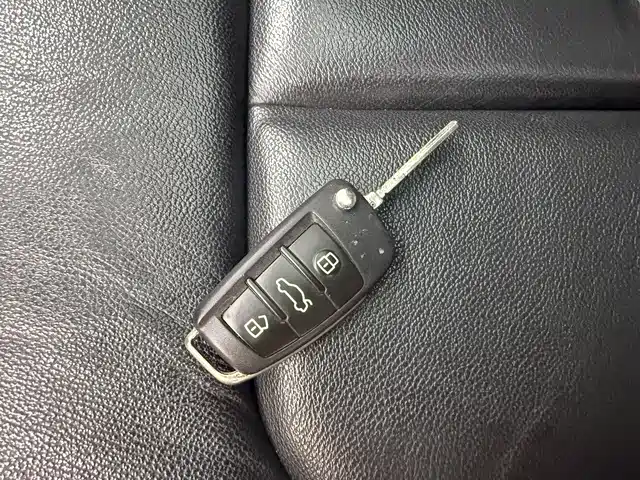 Audi A3 2014 Sportback 35 TFSI Automatic Comfort фото 18