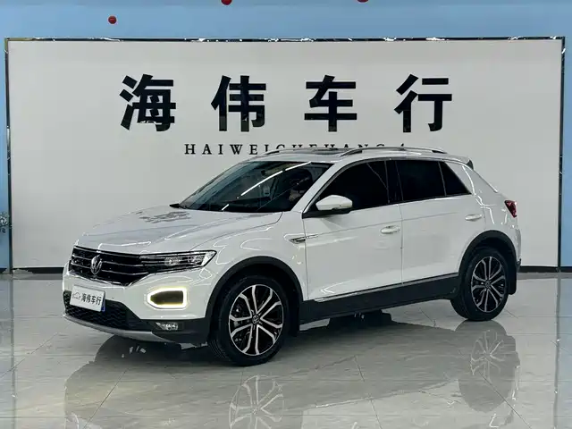 Volkswagen T-Roc 280TSI DSG, моноприводный, Comfort, PLUS
