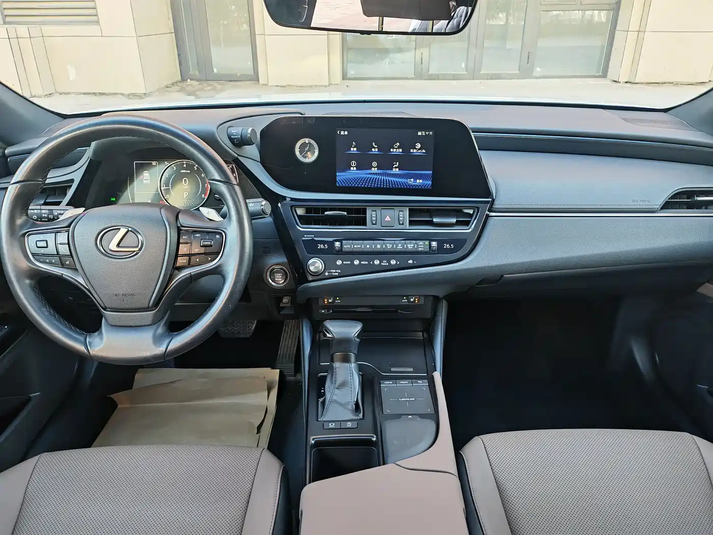 Lexus ES 2022 200 Excellence Edition фото 7
