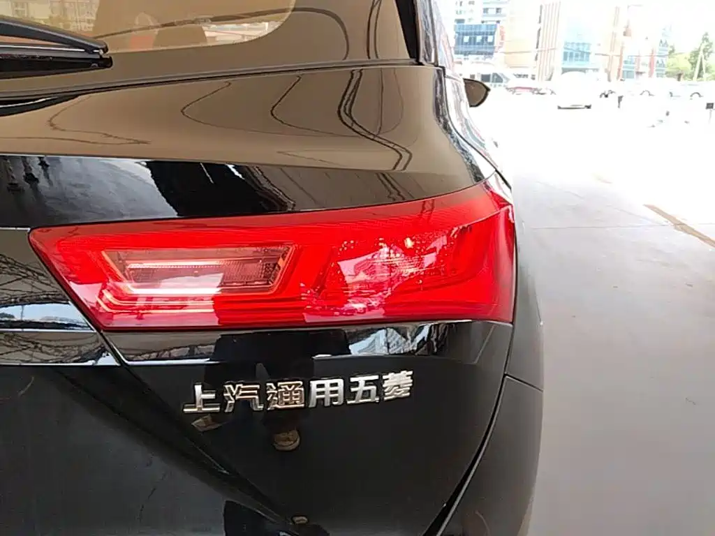 Baojun 530 2020 2020 1.5T CVT Luxury Connect 7-seater