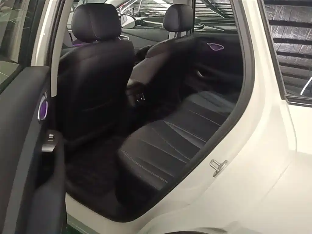 BYD Hai Shi 05 EV 2025 520KM Flagship Smart Navigation Edition фото 17