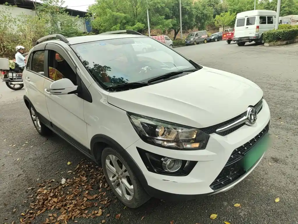 BAIC Senova X25 2016 2015 1.5L Manual Comfort