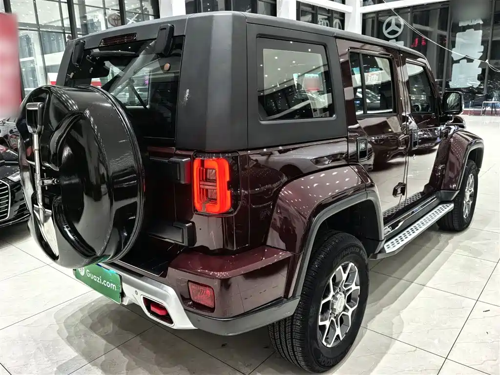 BAIC ORV Beijing Offroad BJ40 2018 PLUS 2.0T Manual 4WD Premium Edition China V фото 16
