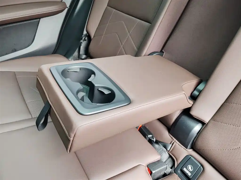BMW iX1 2025 eDrive25L M Sport Package фото 18