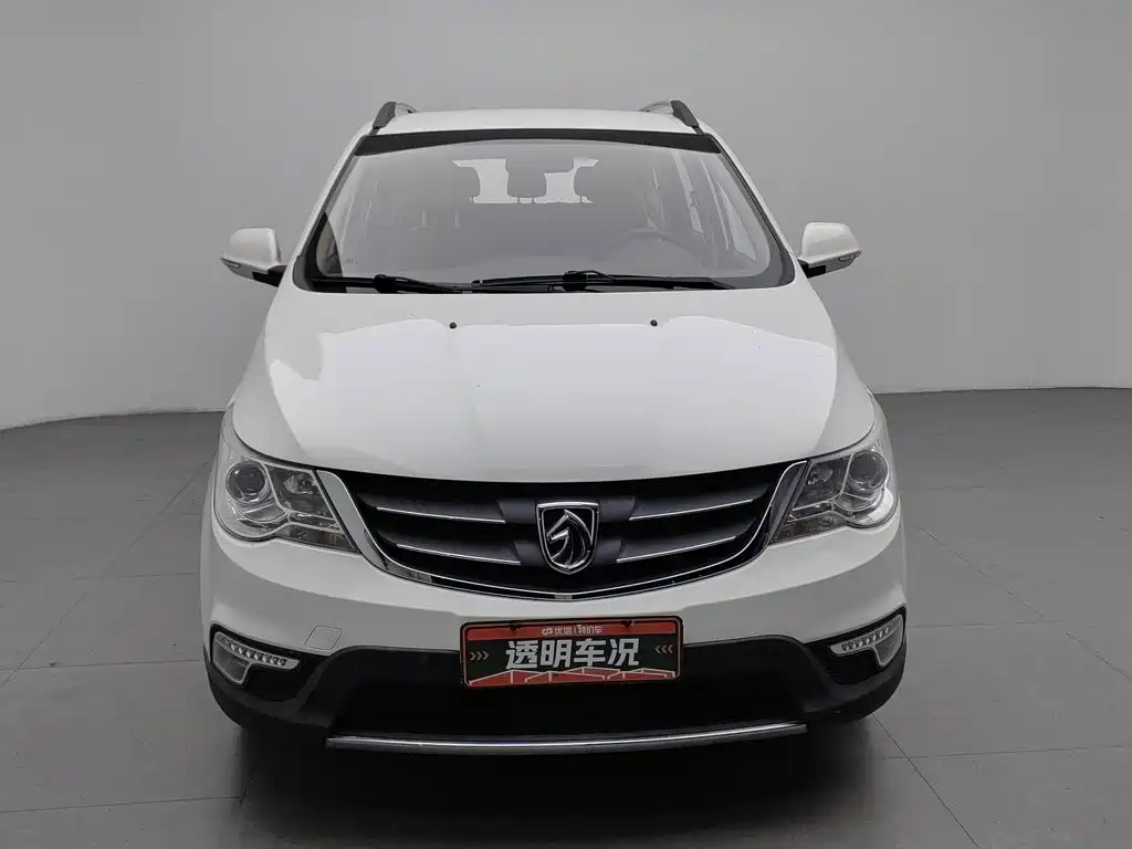 Baojun 730 2014 2014 1.5L Manual Comfort 7-seater