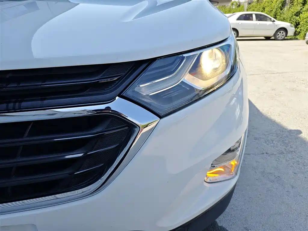 Chevrolet Equinox 2018 535T Automatic Control Edition фото 18