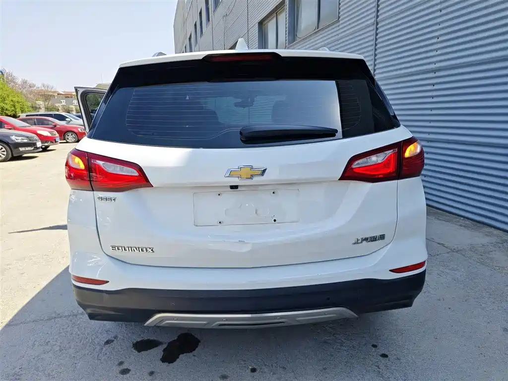Chevrolet Equinox 2018 535T Automatic Control Edition фото 4