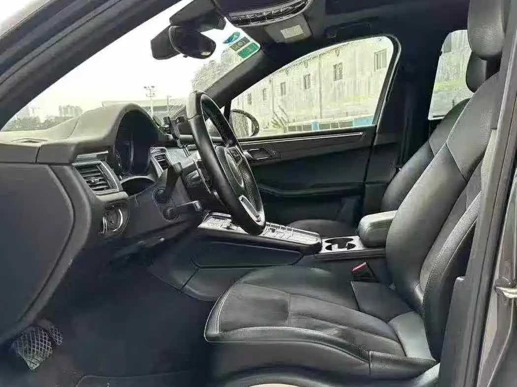 Porsche Macan 2017 Macan 2.0T фото 7