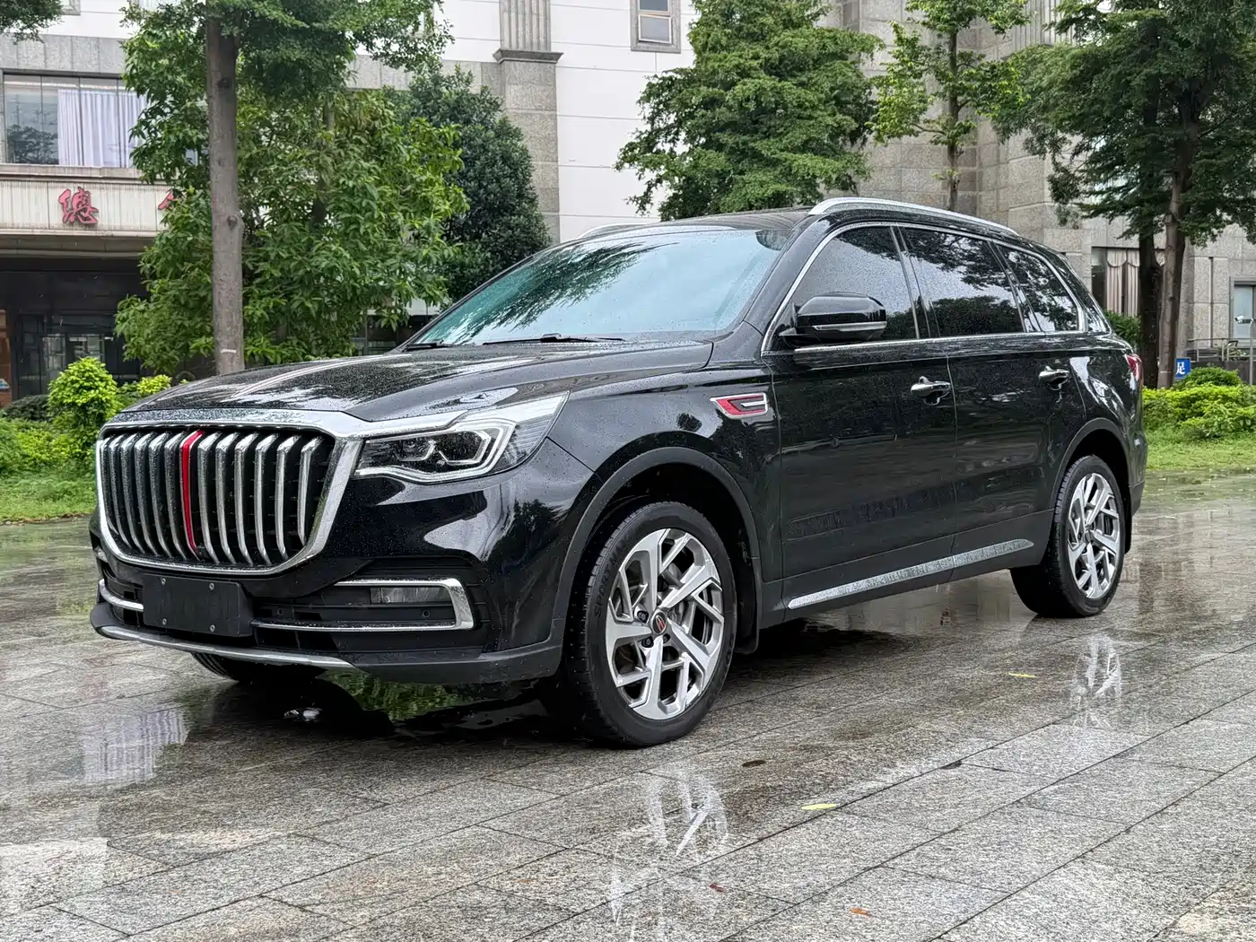 Hongqi HS7 2022 2022 2.0T DCT 2WD ZhiLian QiChang Edition 5-seater