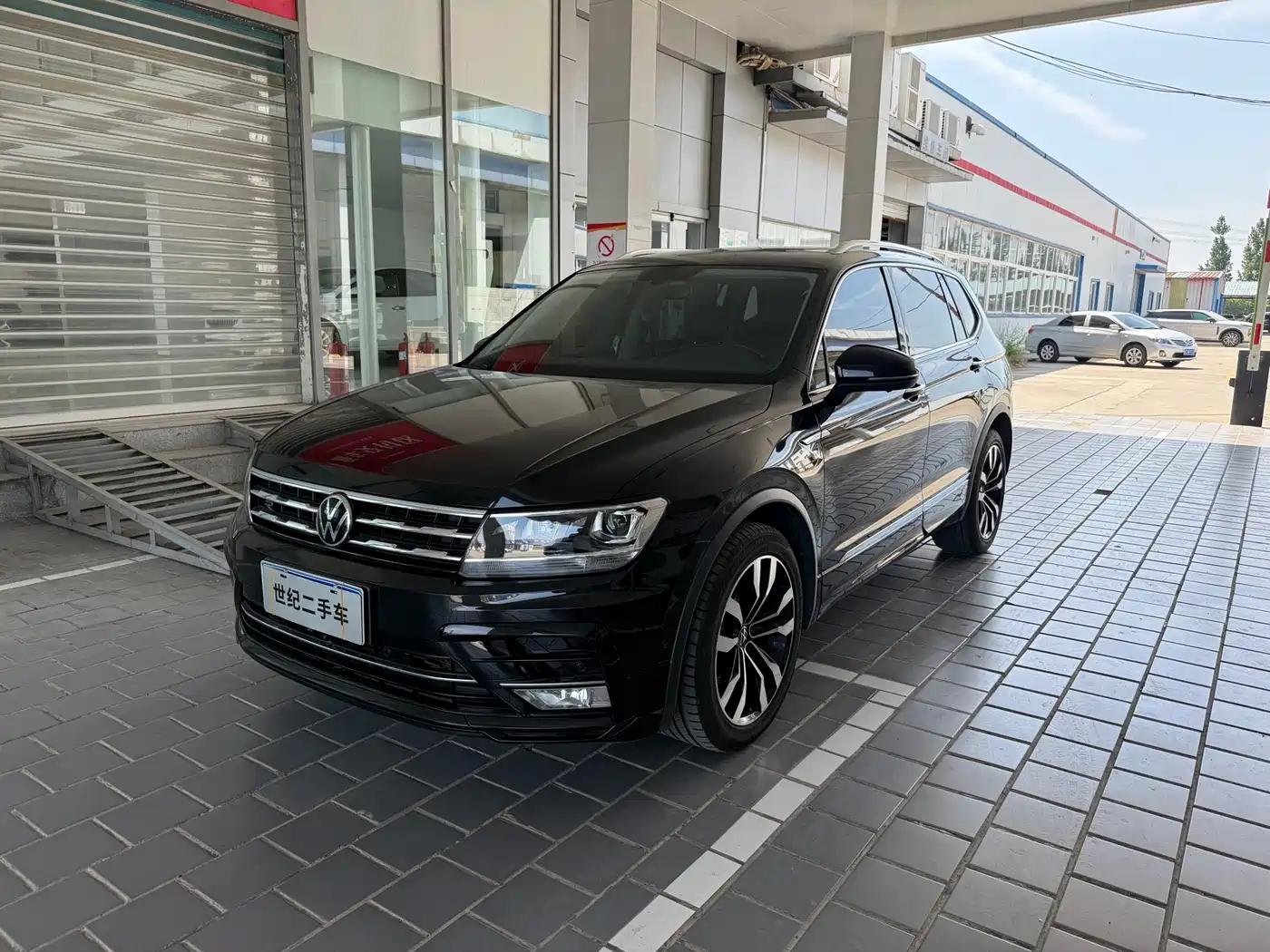 Volkswagen Tiguan L 2021 330TSI Automatic 2WD R-Line Premium