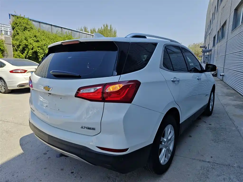 Chevrolet Equinox 2018 535T Automatic Control Edition фото 5
