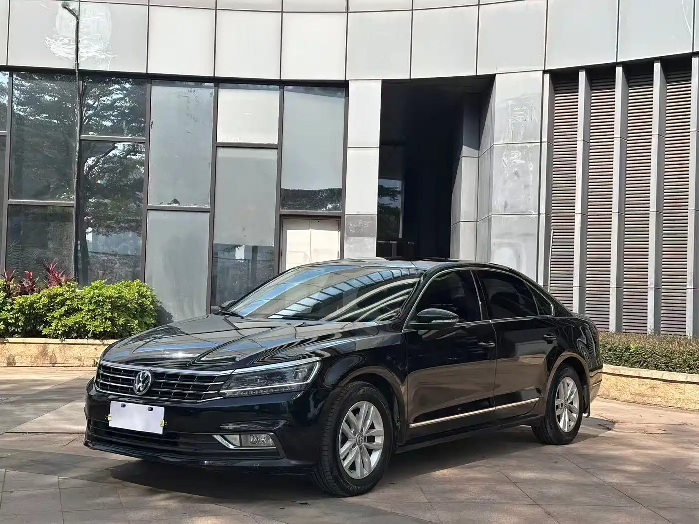 Volkswagen Passat 2016 330TSI DSG Honor Edition