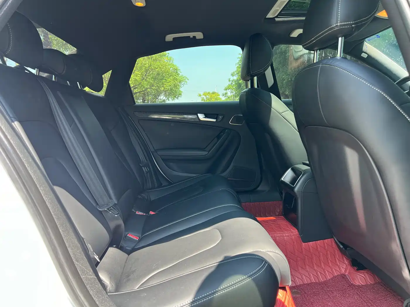 Audi A4L 2013 35 TFSI Automatic Comfort фото 7