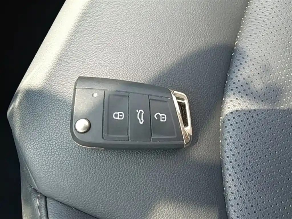 Volkswagen Tharu 2019 Model 330TSI 4WD Flagship Edition China VI фото 9