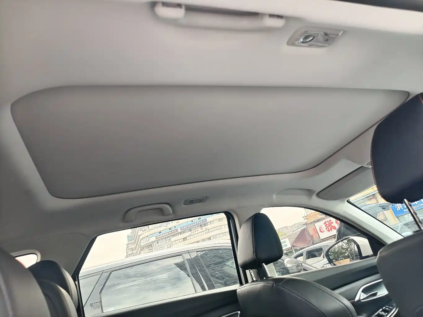 Changan CS75 2025 2025 Model PRO 1.5T Deluxe 7-seater