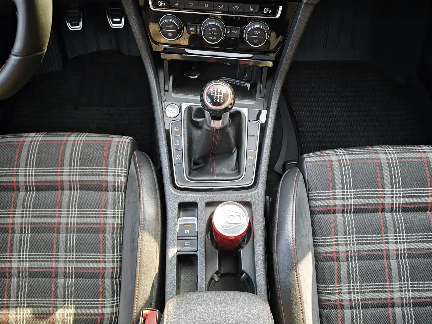 Volkswagen Golf GTI 2018 2.0TSI GTI фото 15