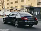 صورة 6 - Mercedes-Benz E-Class