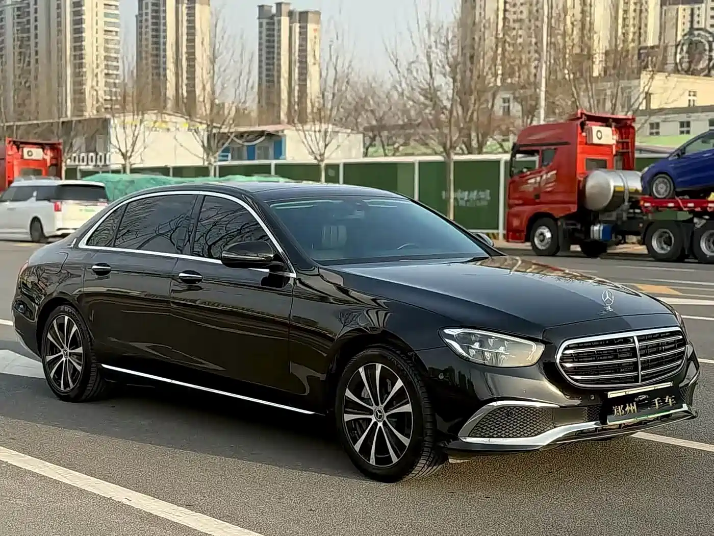 Mercedes-Benz E-Class New Energy 2022 E 350 e L Plug-in Hybrid Sedan фото 3