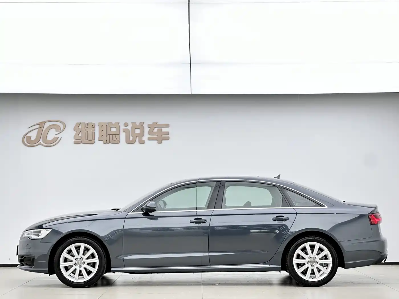 Audi A6L 2017 TFSI Technology фото 2