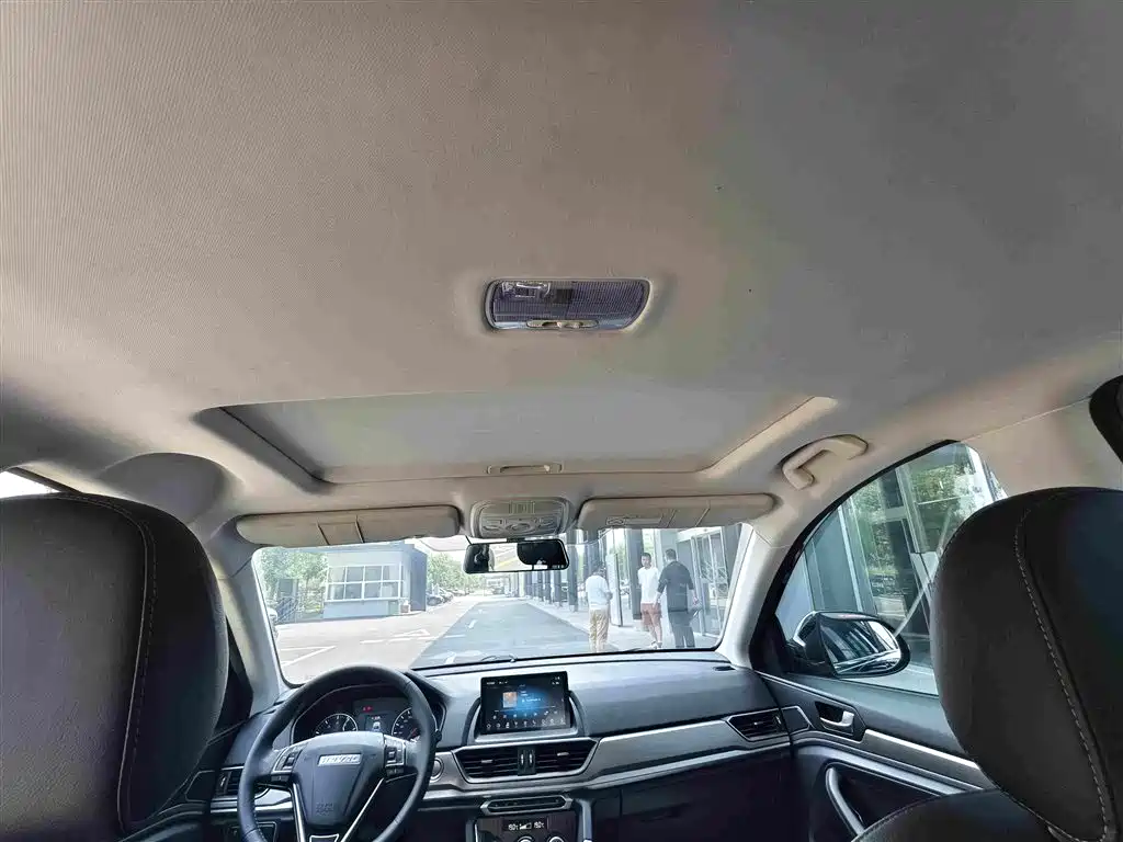 Фото 17 - Haval H6