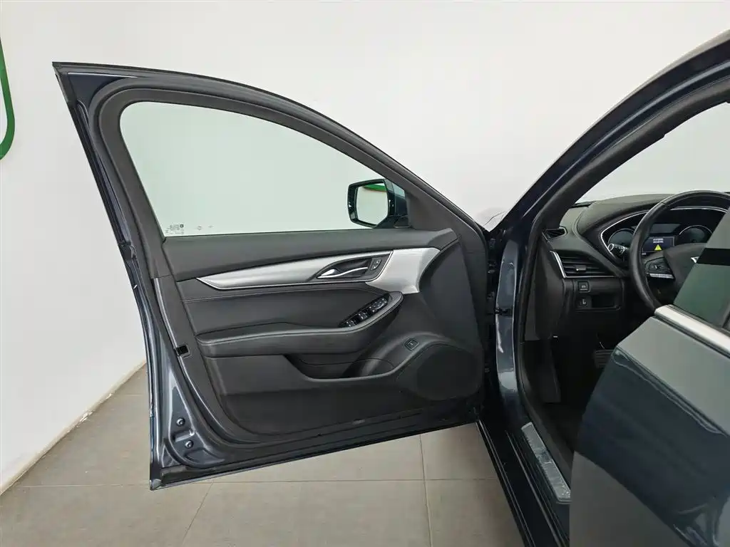 Cadillac CT5 2021 28T Luxury фото 8