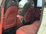 Фото 16 - Aston Martin DBX