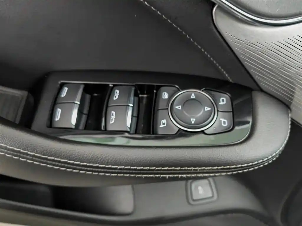 Cadillac CT5 2021 28T Luxury фото 9