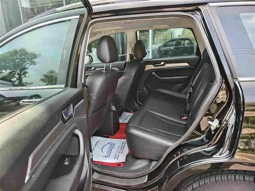 Фото 14 - Haval H6
