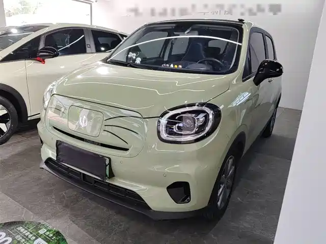 Leapmotor T03 Звёздный бриллиант
