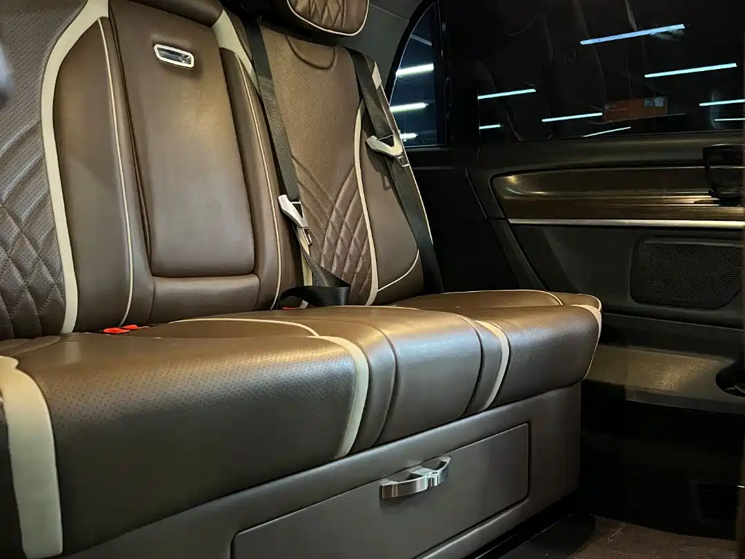 Mercedes-Benz V-Class 2021 V 260 Pilot Edition фото 10