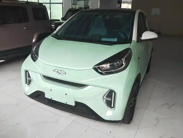 QQ New Energy Little Ant 2022 Sweet Pink Edition Half Sugar Version NCM Lithium 30kW 301km