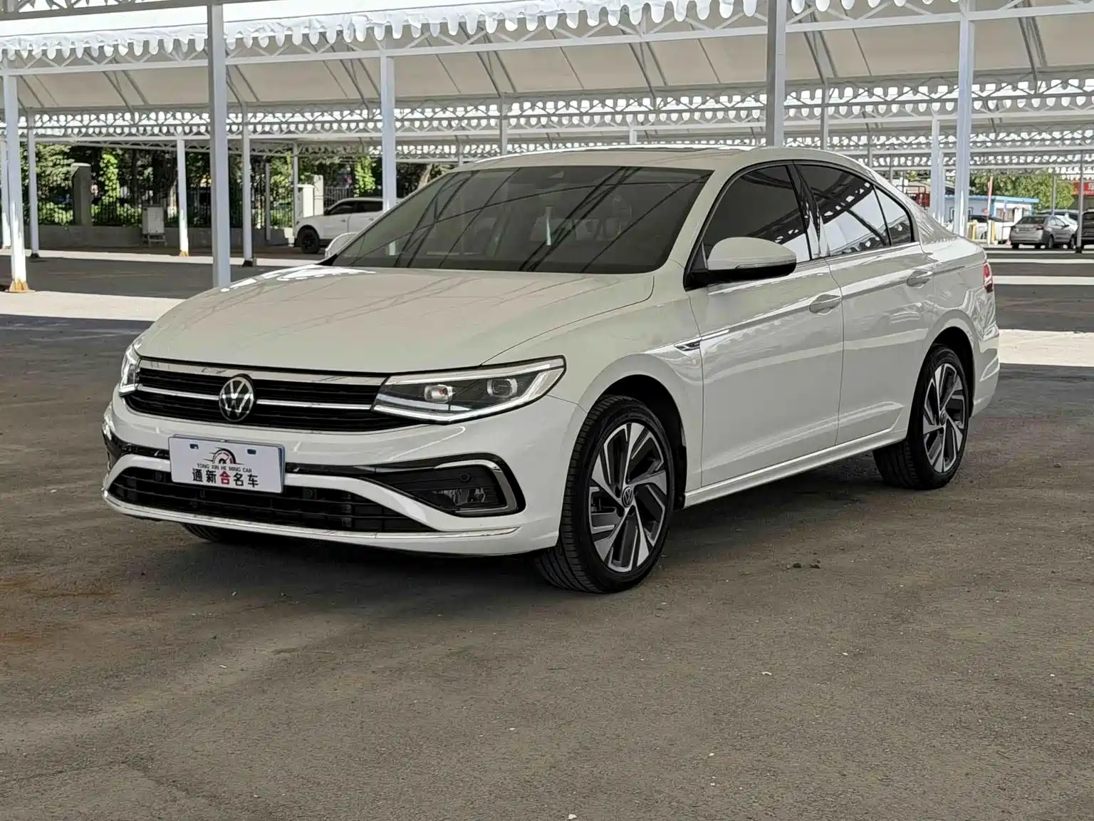 Фото 1 - Volkswagen Bora