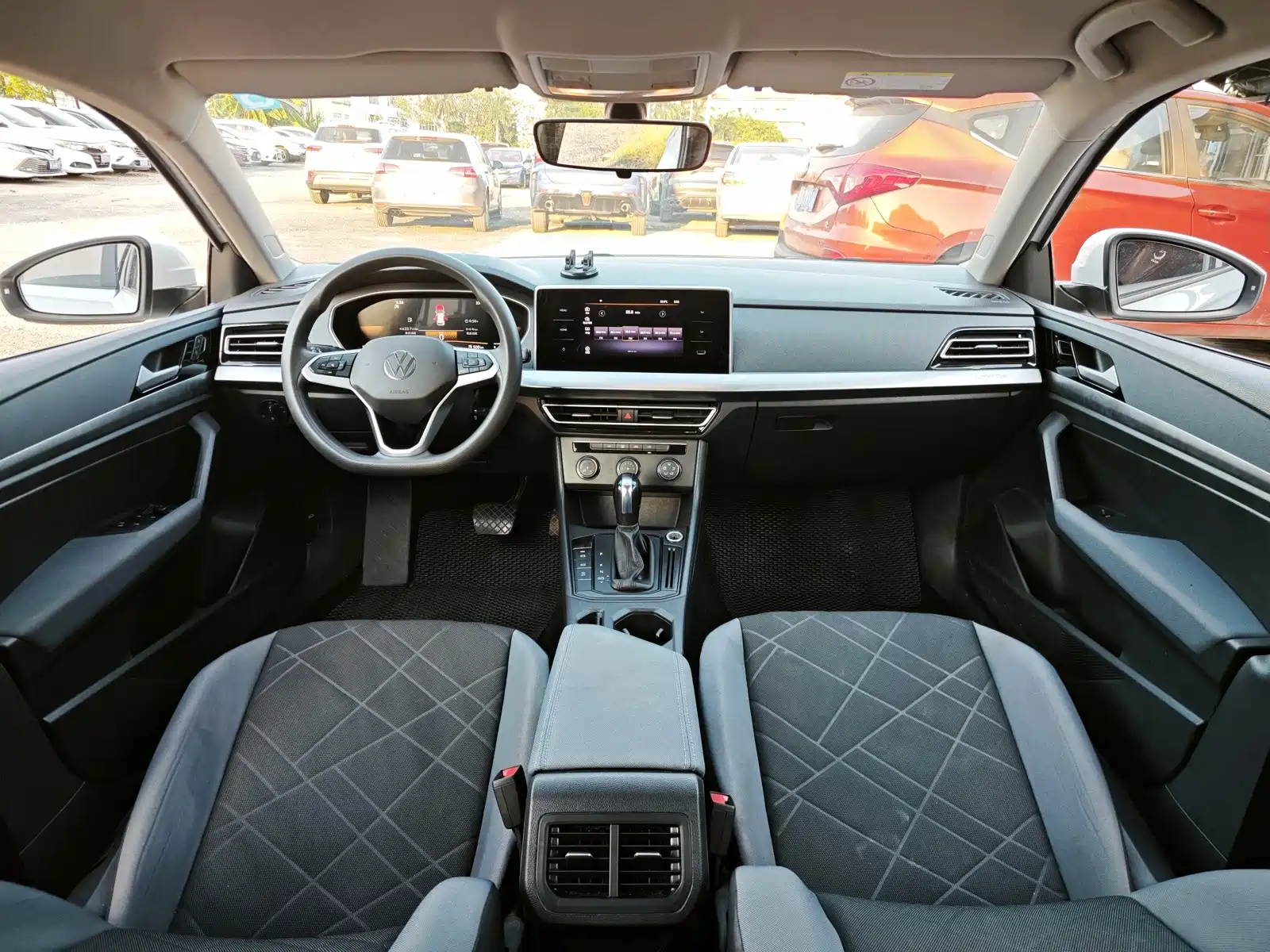 Photo 10 - Volkswagen Lavida