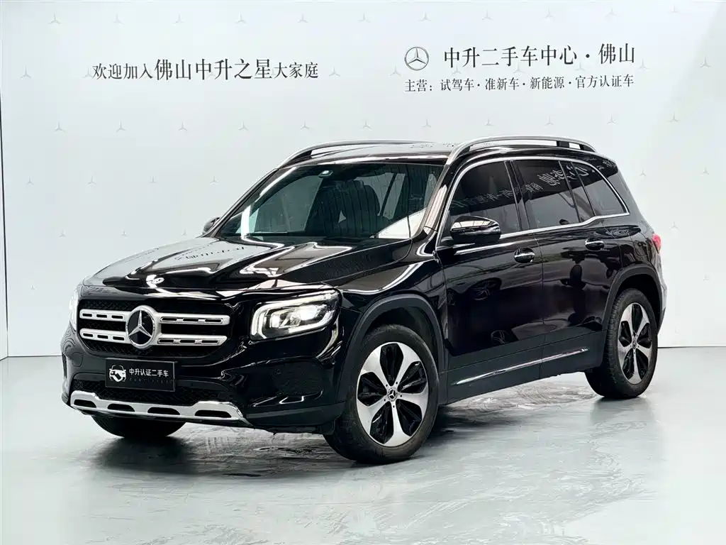MERCEDES-BENZ GLB