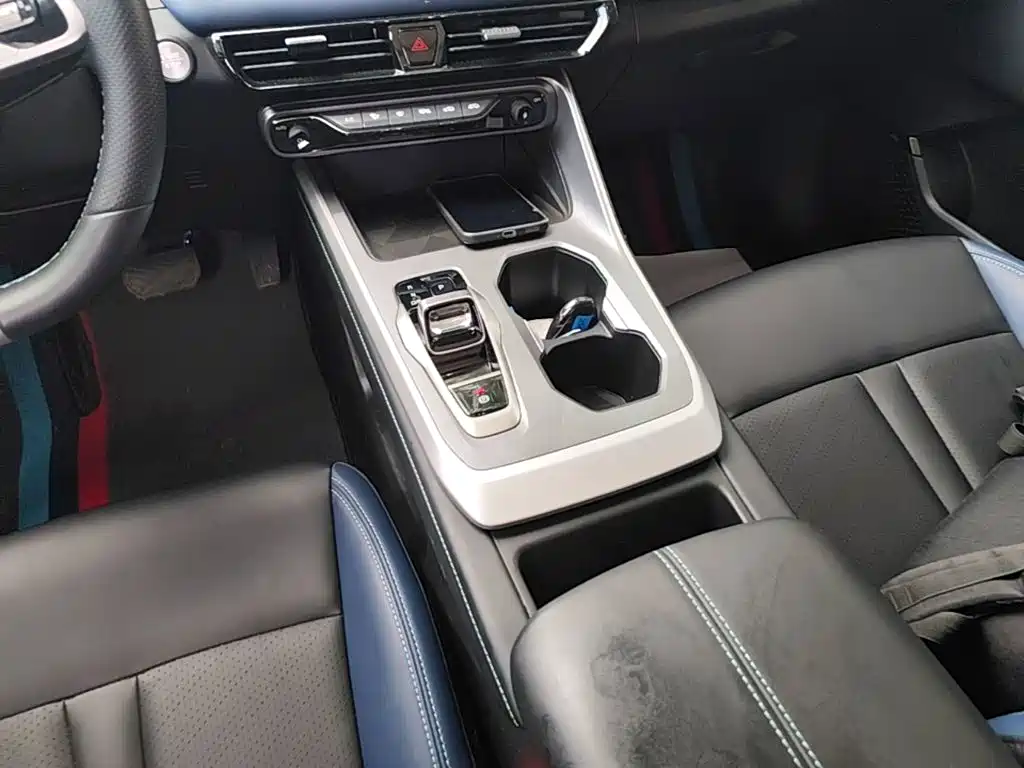 GAC Trumpchi Trumpchi GS3 2025 2023 Shadow Speed 270T Power Enjoyment Edition