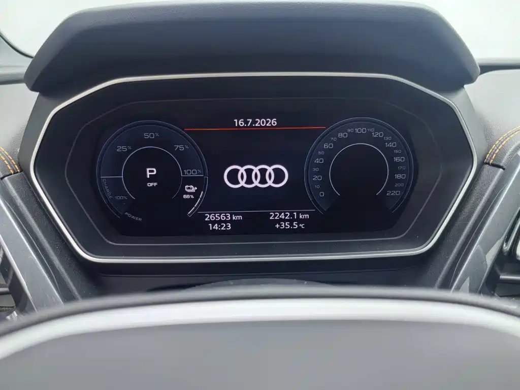 Audi Q4 e-tron 2025 2024 40 e-tron Creation Edition