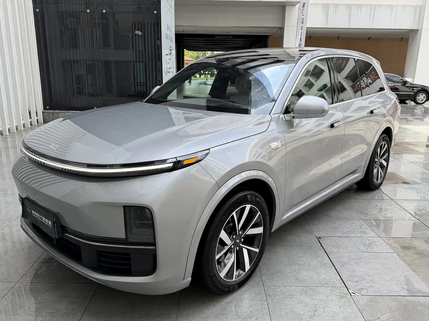 Li Auto Li L8 2023 Pro